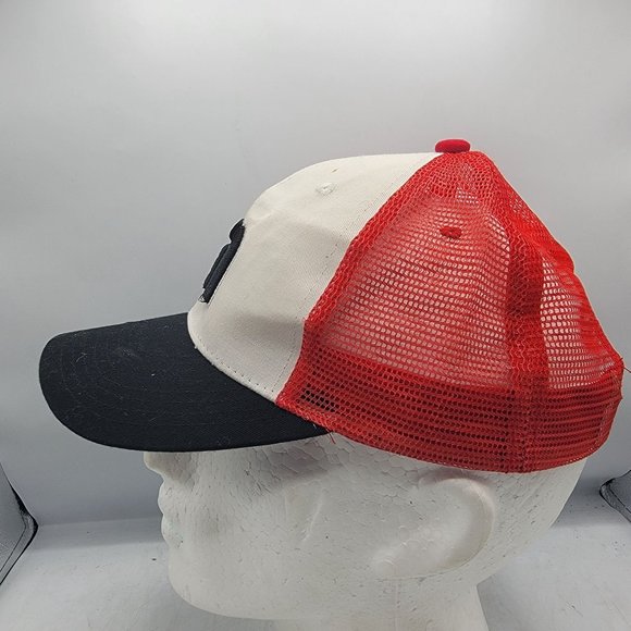 Travis Mathew White Red Trucker Hat Logo Mesh Back Breathable Lightweight Casual - Picture 2 of 9